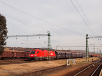 The BB 1116 049-6 is preparing to haul a freight train of gondolas from Hidasnmeti station
