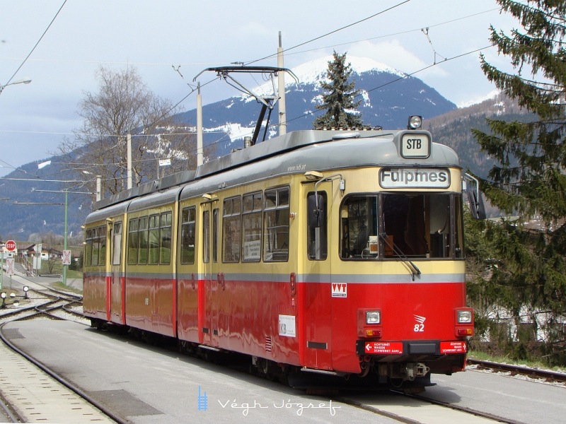 Tram 82 at Fulpmes terminus photo