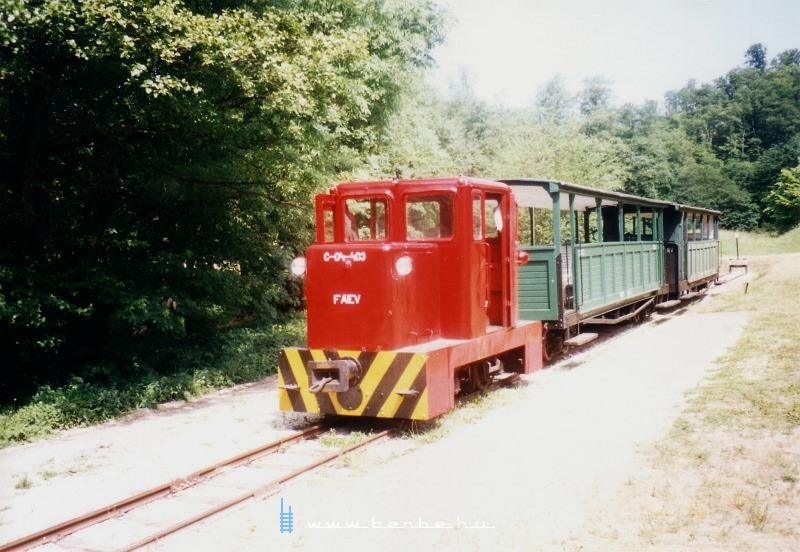 C-04-403 Stimecz-ház végállomáson fotó