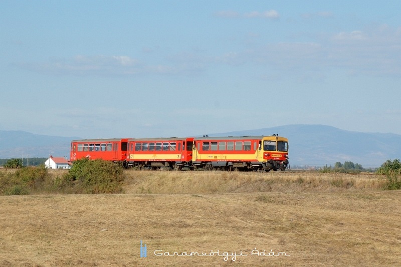 Bzmot 276 a jszdzsai Tarna-hdon fot