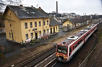 The MÁV-START 416 012 seen at Kispest station