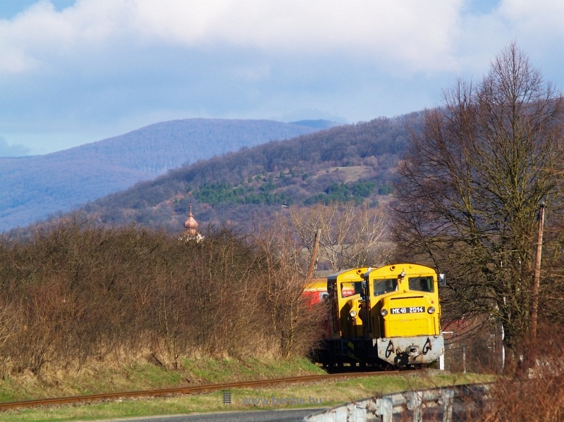 Mk48 2014 előfogatolja Mk48 2031-et Szokolya s Hrtkt kztt fot