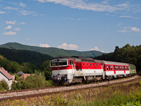 The ŽSSK 754  036-2 seen between Pla and Divnyoroszi