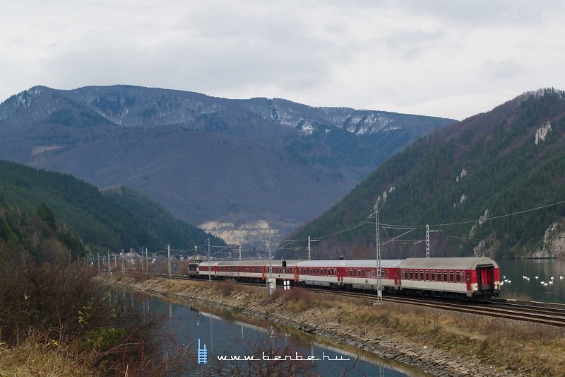 InterCity Kerpelényben (Krp fotó