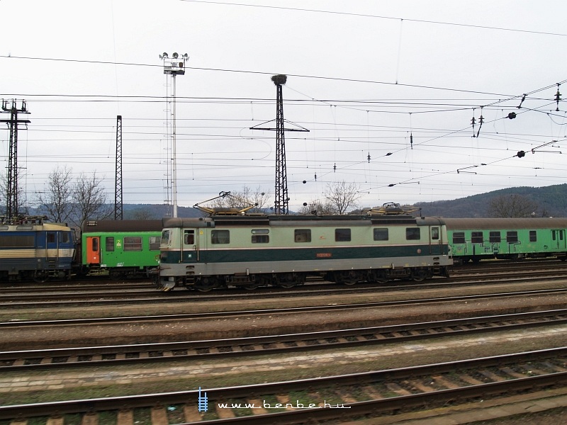 183 028-4 Puhóban (Puchov) fotó