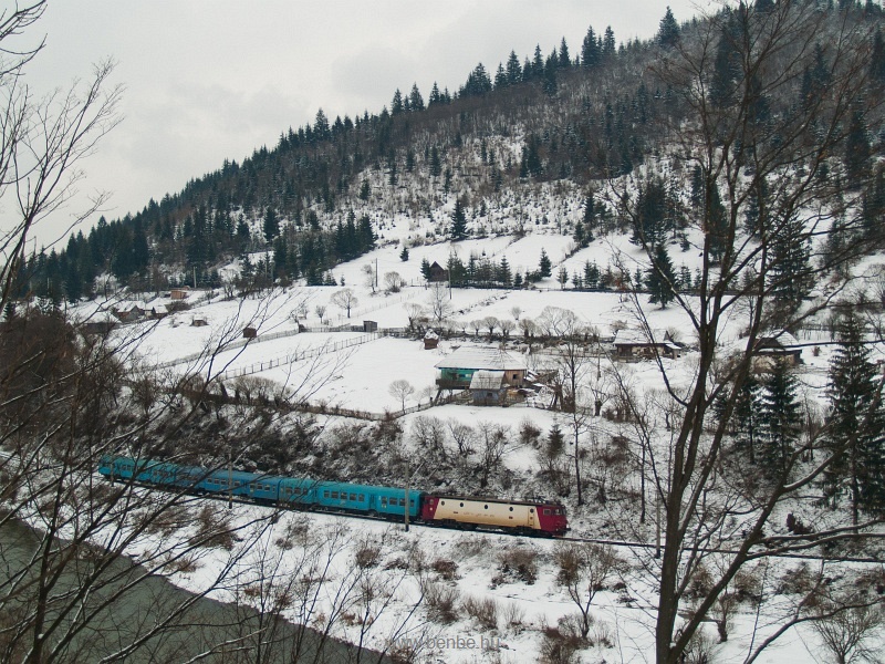A typical Transylvanian background supports this short passenger train in this photo taken between Neagra and Lunca Bradului photo