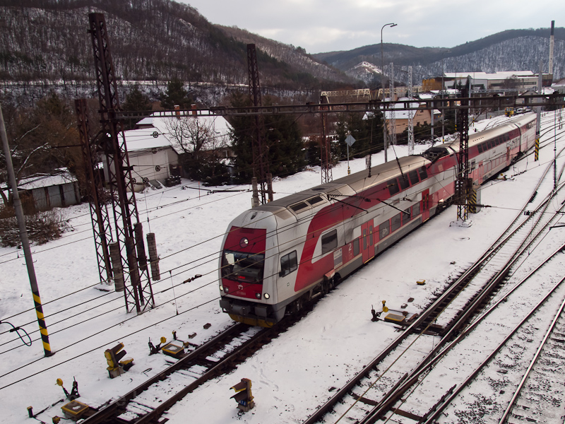 The ŽSSK 671 009-9 see photo