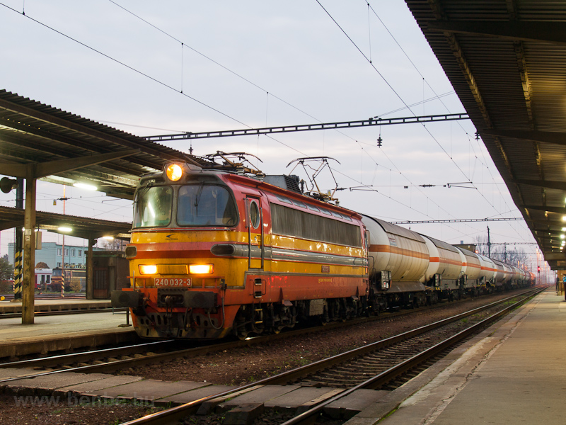 The ŽSSKC 240 032-3 se photo