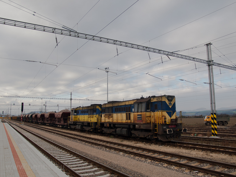 Az AWT Rail 740 401-6 Trencsnhőlak llomson fot