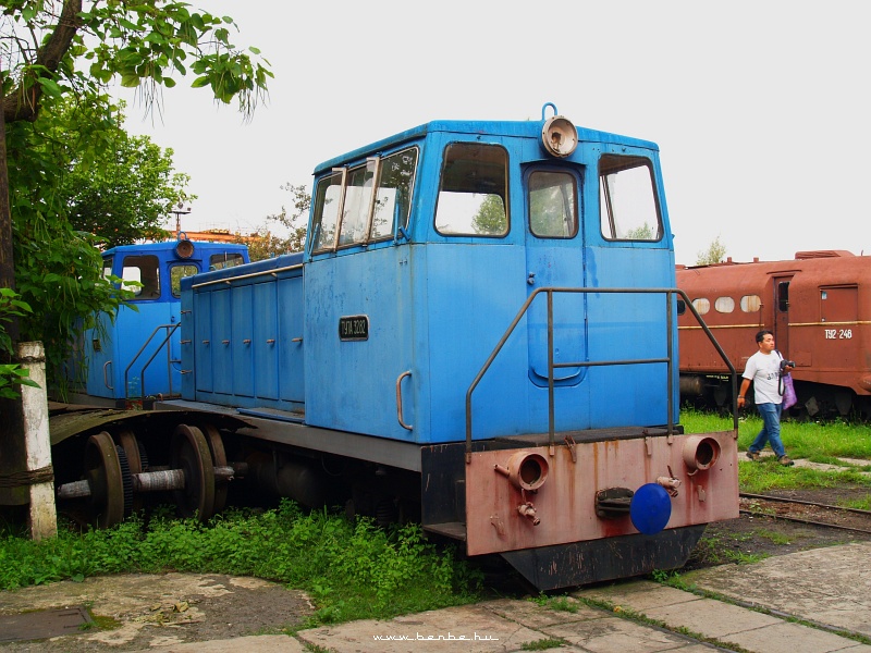 Romos TU2-es s lezsrozott TU7-es mozdony Beregszszon fot