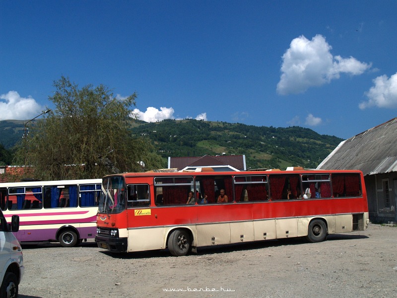 Ikarus tvolsgi busz a rahi buszllomson fot