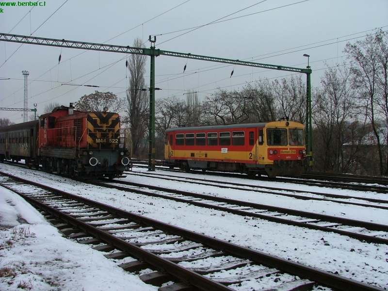 Bzmot 259 és M44 522 Szegeden fotó