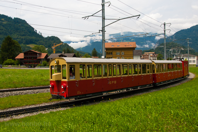 The Schynige Platte-Bahn He 2/2 13 seen between Wilderswil and Rotenegg photo