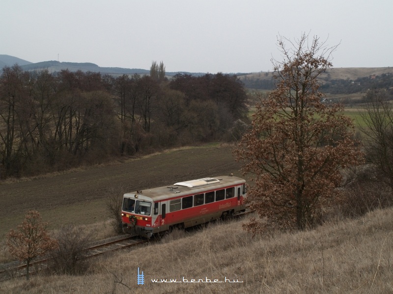 The Bzmot 406 between Szilvsvrad and Nagyvisny-Ddes photo