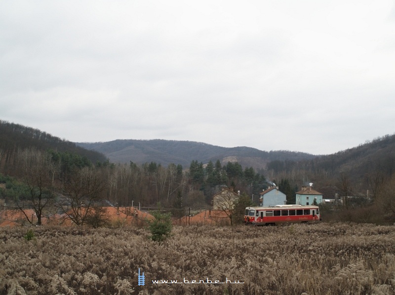 The Bzmot 406 over the miners' blocks near Kirld photo