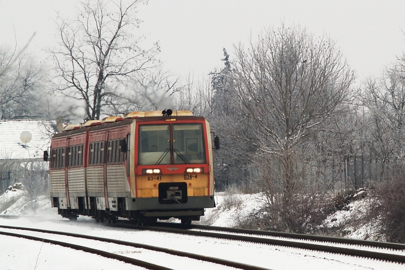 The 6341 034-4 between Mtravidki Erm and Lrinci photo