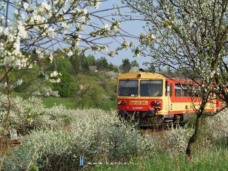Bzmot 340 Nógrád állomásra  fotó