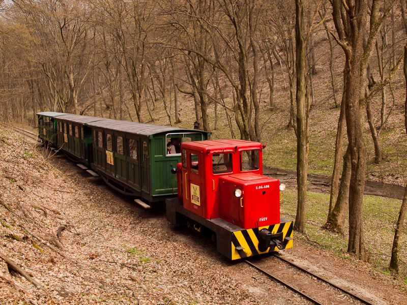 The Felsőtrknyi Erdei Vast C-04 406 seen between Stimecz-hz kitrő and Egeresvlgy-Varrhz photo