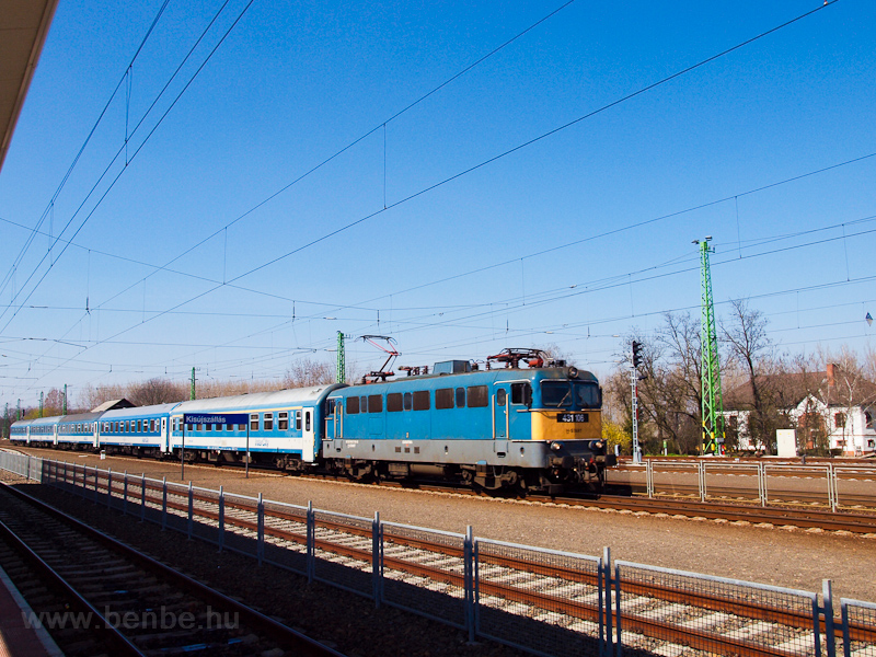 A MV-START 431 106 Kisjszlls llomson fot