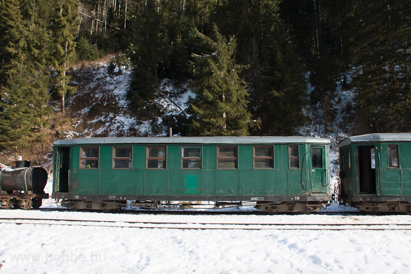 Passenger car of CFF Viseu  photo