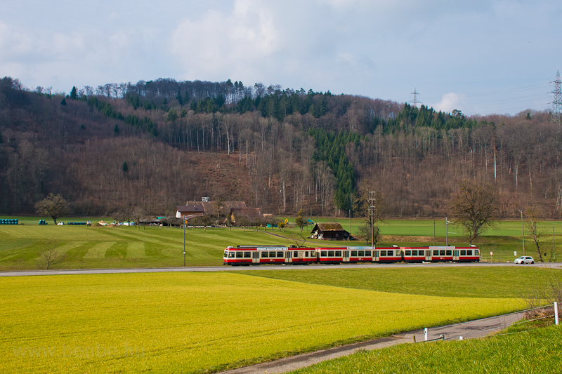 The Waldenburgerbahn Bt 111 seen between Lampenberg-Ramlinsburg and Talhaus photo