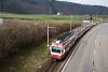A Waldenburgerbahn BDe 4/4 17 Talhaus és Lampenberg-Ramlinsburg között