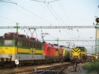 Locomotives at Sopron, most importantly M42 001