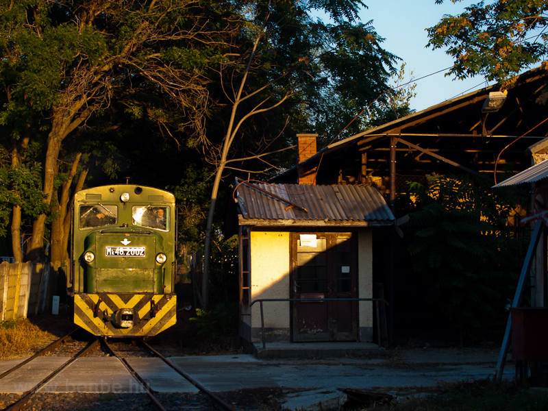 The Mk48,2002 is shunting at Debrecen-Fatelep photo